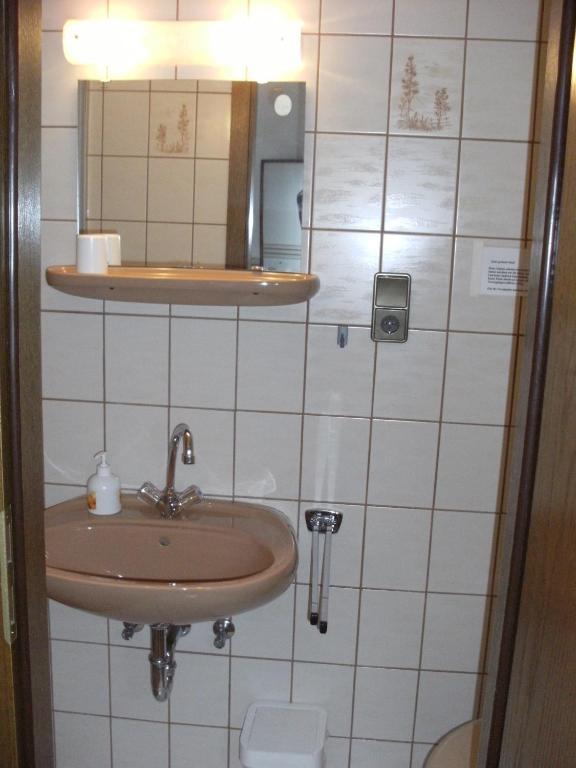 Haus Sonneneck Hotel Medebach Værelse billede