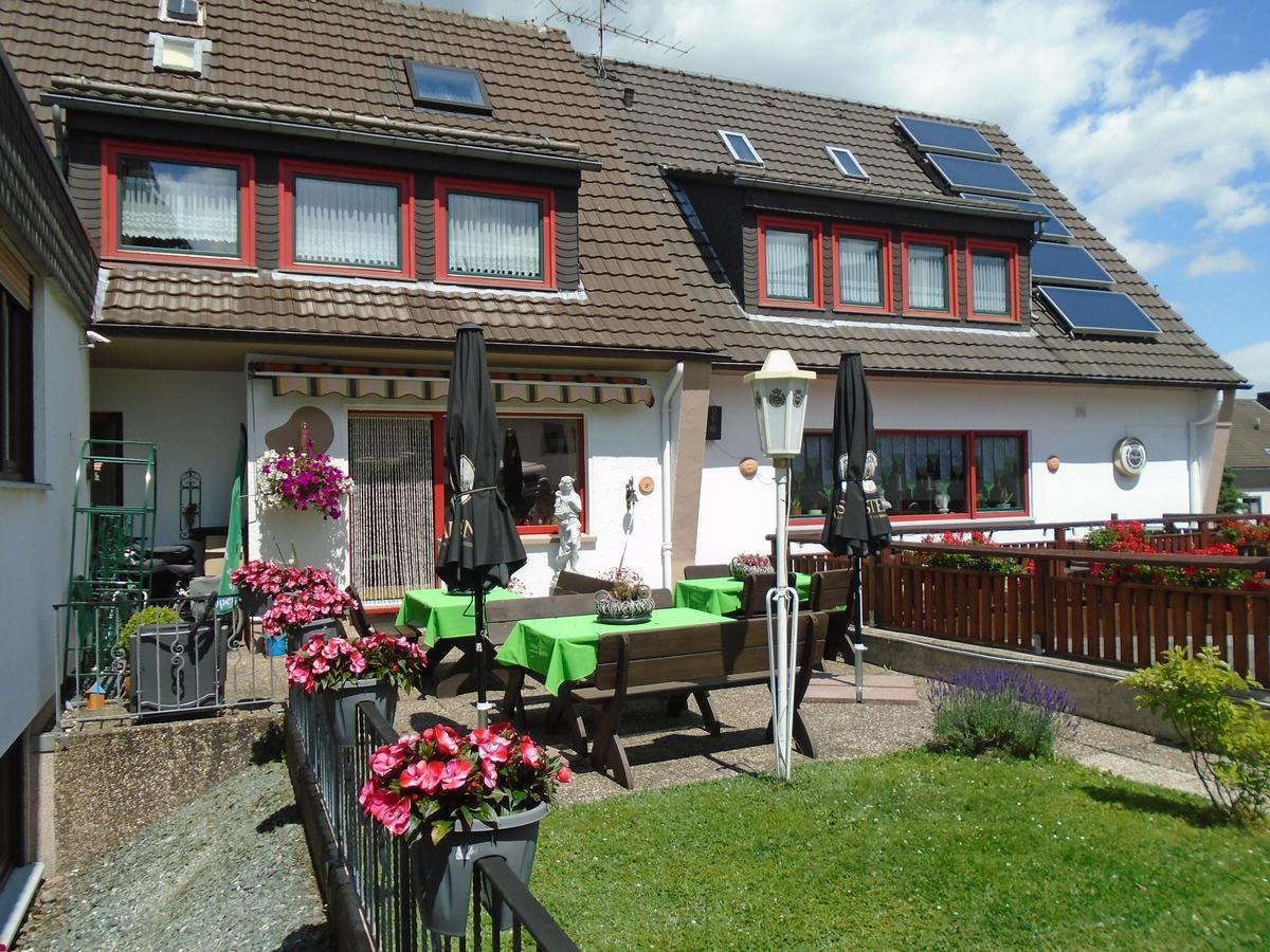 Haus Sonneneck Hotel Medebach Eksteriør billede